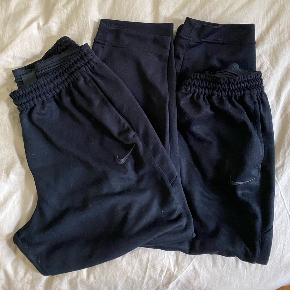 Nike sweatpants x 2